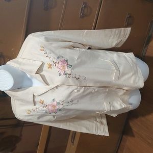 PLUM BLOSSOM PURE SILK blouse.   #5154